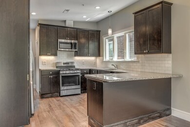 242 Poplar St unit 3, Roslindale, MA 02131 - photo 4