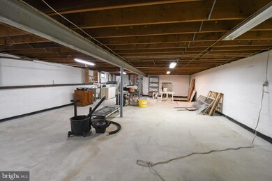 2049 N Line St unit 71, Lansdale, PA 19446 - photo 7