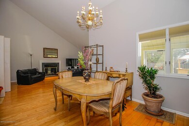 Dining Room 1