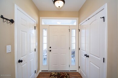 462 Berger Farm Dr, Mount Washington, KY 40047 - photo 3