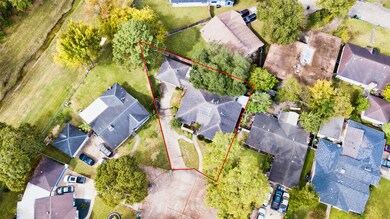 6430 Fairwood Dr, Houston, TX 77088 - photo 4