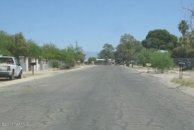 2038 E 33rd St, Tucson, AZ 85713 - photo 3