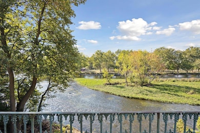 437 E Beardsley Ave, Elkhart, IN 46514 - photo 3