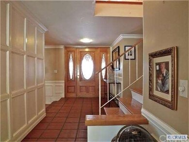 Good Sized Entry