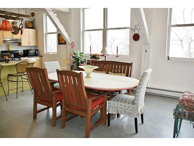 18 Park St unit 304, Saco, ME 04072 - photo 5