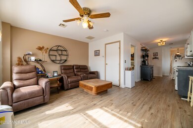 820 Forrest Ave, South Amboy, NJ 08879 - photo 4