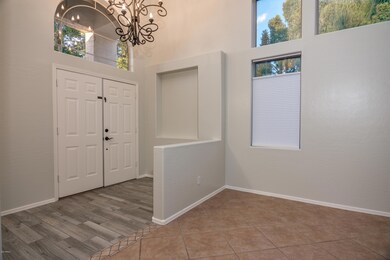 3447-N-Sapphire-Circle-4-Entry Way 2