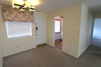 3101 Bee Ridge Rd unit 209, Sarasota, FL 34239 - photo 5