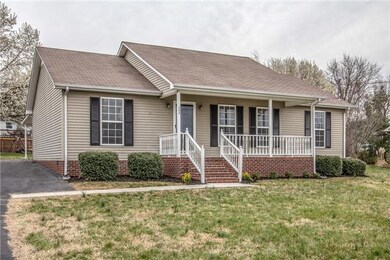 203 Tyne Rd, Shelbyville, TN 37160 - photo 2