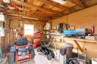 3424 Charlton Dr, Anderson, IN 46012 - photo 6