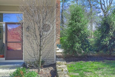 40 Ettl Ln unit 6, Greenwich, CT 06831 - photo 3