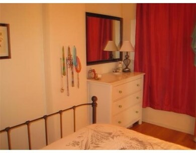 12 Parmenter St, Boston, MA 02113 - photo 7