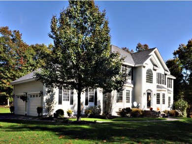 50 Stonepost Rd, Pelham, NH 03076 - photo 2