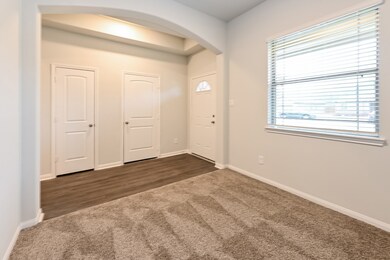 11012 Patriot Ct, Cleveland, TX 77328 - photo 6