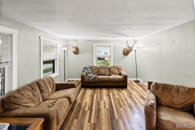 1752 N Bluff Rd, Collinsville, IL 62234 - photo 3