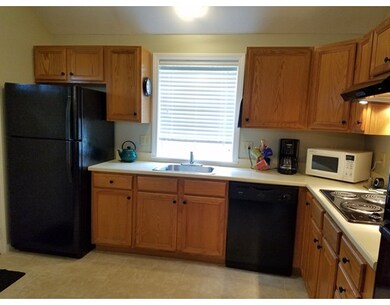 18 Gates Crossing unit 18, Leominster, MA 01453 - photo 5