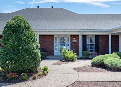 8418 Aspen Glen Way, Louisville, KY 40228 - photo 2