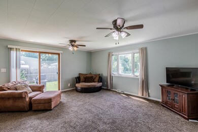 208 W Franklin St, Princeton, IL 61356 - photo 5