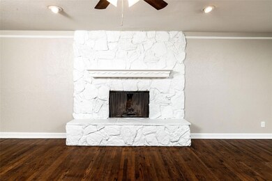 26 Page St, Hurst, TX 76053 - photo 5