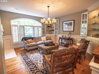 14335 Fosberg Rd, Lake Oswego, OR 97035 - photo 5