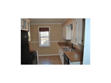 Nice kitchen has new Countertops, and beautiful Ti