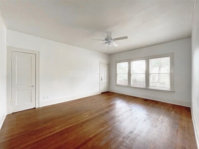 2528 Driscoll St unit A, Houston, TX 77019 - photo 4