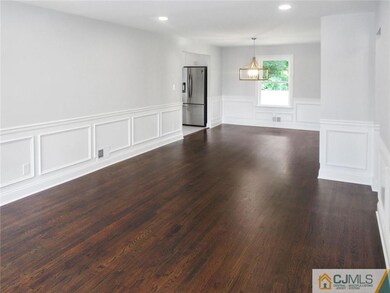 111 Jeffery Rd, Colonia, NJ 07067 - photo 7