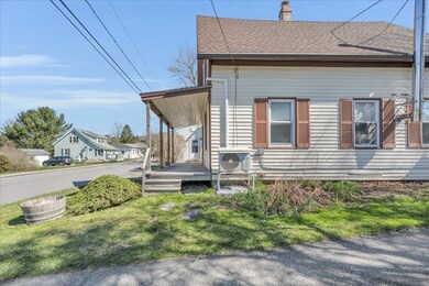 42-37 Pine St. (42 of 42)