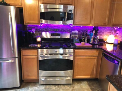 123 Adamecs Way unit 24, South Amboy, NJ 08879 - photo 5