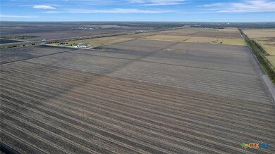 5629 U S 59, Edna, TX 77957 - photo 4