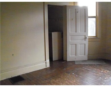 Bedroom. bed 3