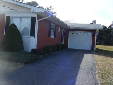 Front of home - v3.JPG