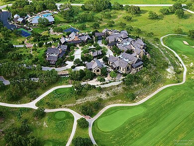 306 Oakview Ct unit 306, Fredericksburg, TX 78624 - photo 7