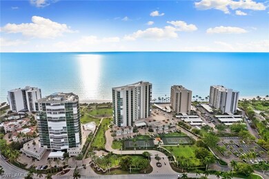 A beautiful day in Park Shore