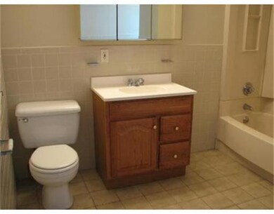 143 Pilgrim Ave, Worcester, MA 01604 - photo 7