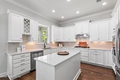 11-Kitchen