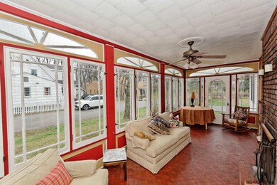 15 S Lyons Ave, Albany, NY 12204 - photo 5