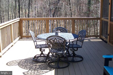 419 Whipping Post Way, Great Cacapon, WV 25422 - photo 5