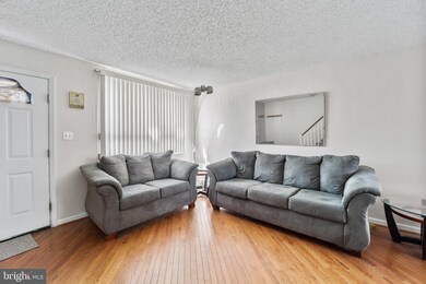 3547 Rhawn St, Philadelphia, PA 19136 - photo 3