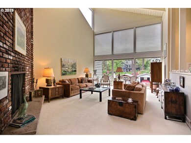 17900 Sarah Hill Ln, Lake Oswego, OR 97035 - photo 4