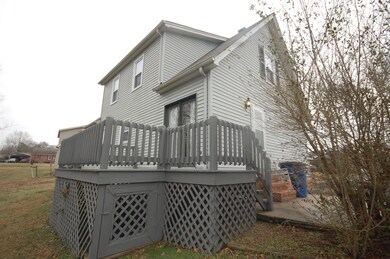 302 Southview Dr, Shelbyville, TN 37160 - photo 6