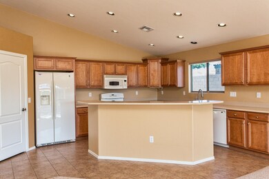 Beautiful Large Kitchen