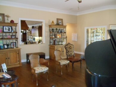 1533 Whitney St, San Angelo, TX 76904 - photo 5