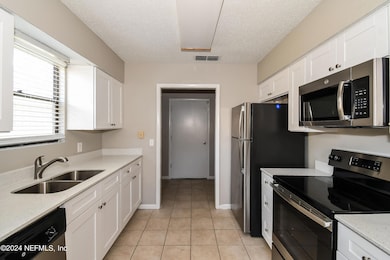 4385 Queensway Dr, Jacksonville, FL 32257 - photo 7