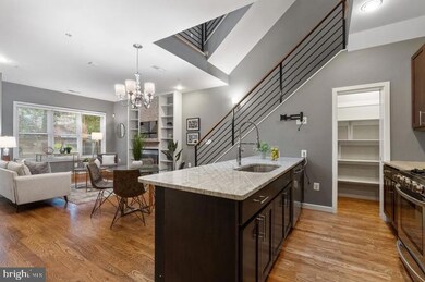 1423 1st St NW unit B, Washington, DC 20001 - photo 4