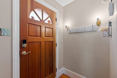 34 Lenox Cir, Lawrence, MA 01843 - photo 3