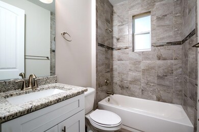 4086Halcomb-20_preview