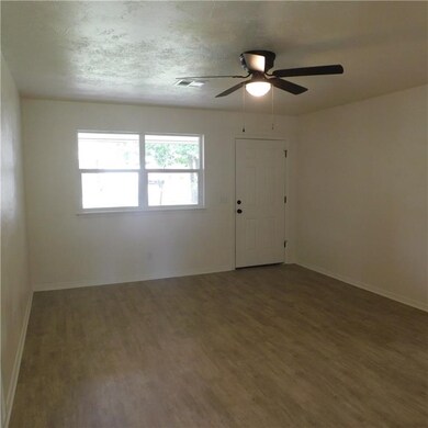 Entry /Living area
