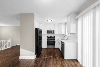 17820 Arlington Dr, Country Club Hills, IL 60478 - photo 3