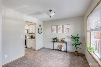 8408 201st St E, Spanaway, WA 98387 - photo 6